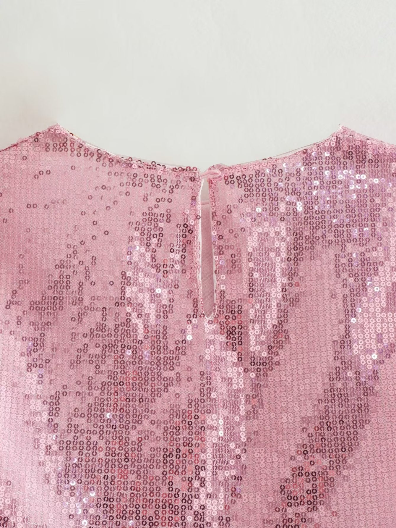 Summer Outfits | Light Pink Sequined Glitter and Feather Crop Top