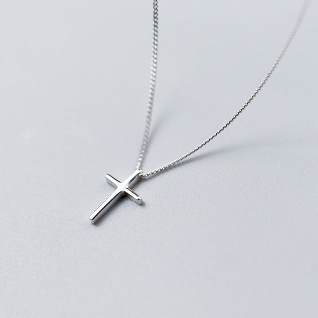 Cross Pendant in Sterling Silver