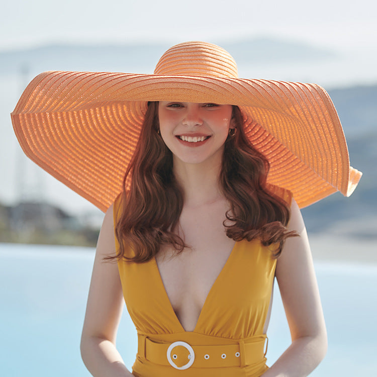 Resort Outfit Ideas | Oversized Beach Hat
