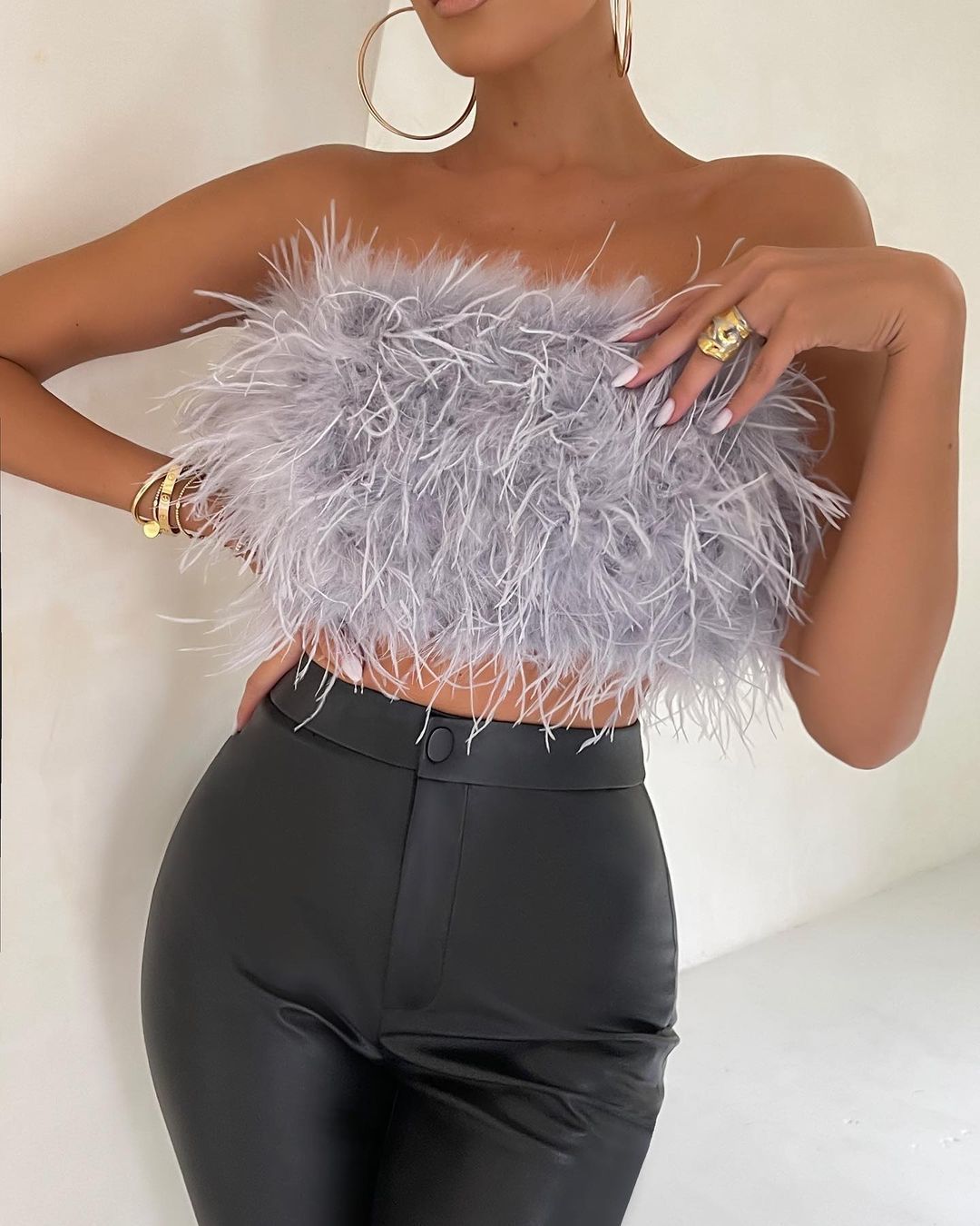 Summer Outfits | Chic Feather Tube Top