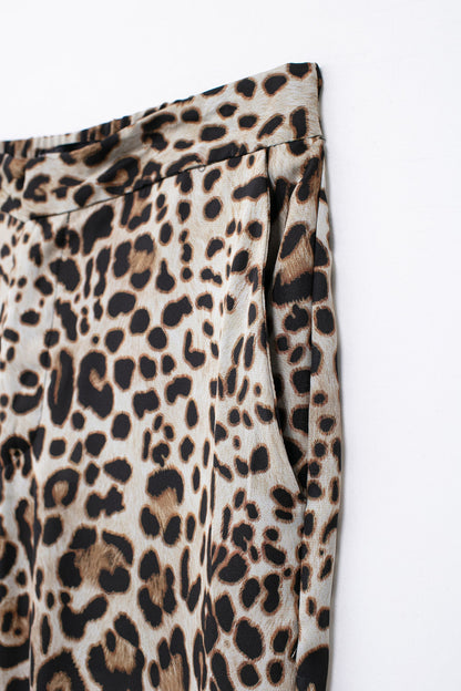 2024 Fashion Trends| Leopard Shirt Straight Pants Outfit