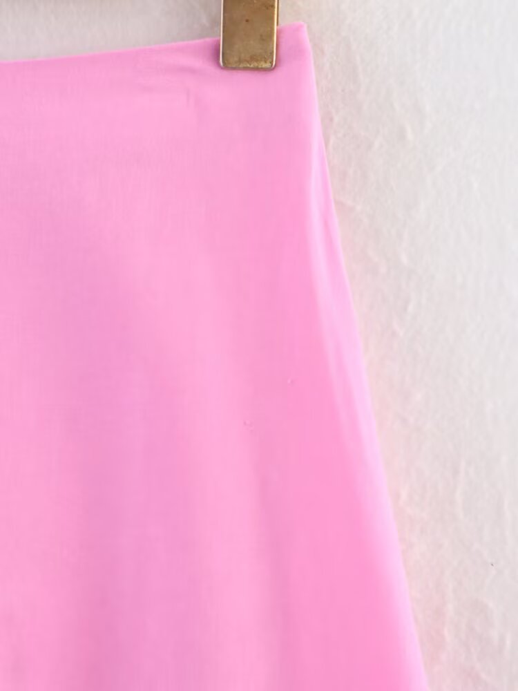 Summer Simplicity” V-Neck Vest & High Waist Midi Skirt Set | Sleeveless Office Chic 2-Piece