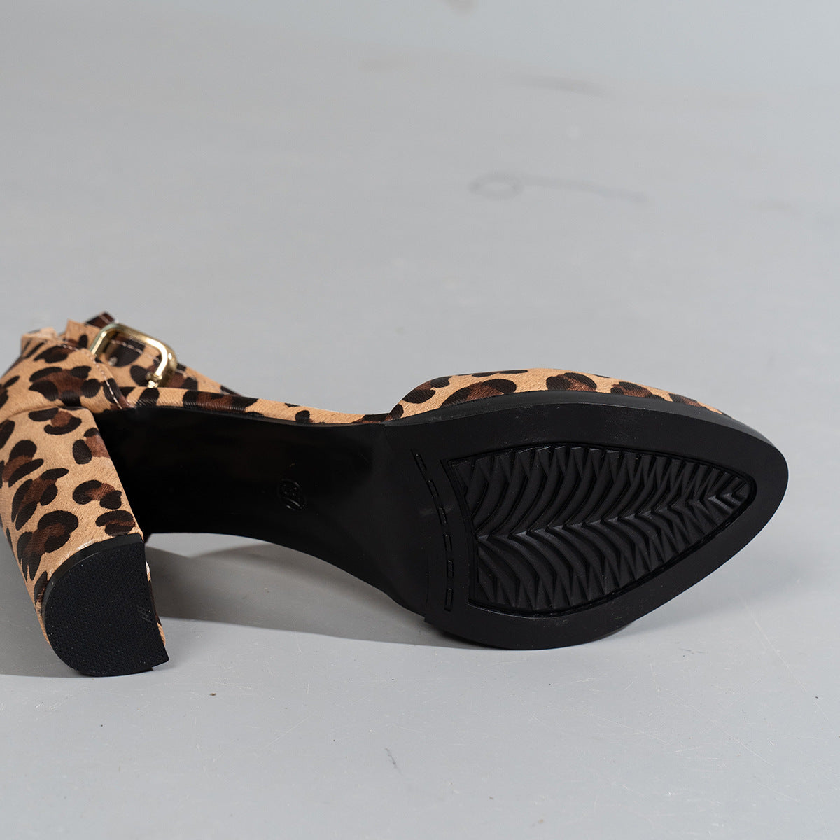 Winter Outfit | Leopard Print Pointed Toe Hollowed Pumps with Buckle Closed Toe Roman Heels