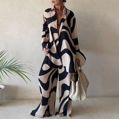 Fall Outfits | Black & white contrast Abstract Wide Leg Pants Outfits 2 -piece set
