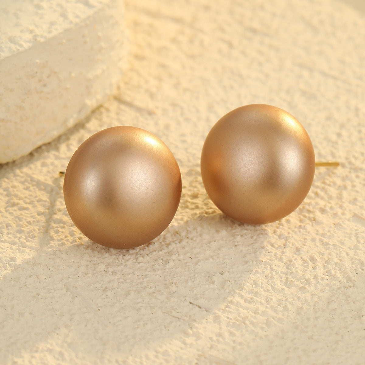 [TGC Retro French Pearl Earrings | Elegant Glossy High-Grade Statement Earrings for Women]