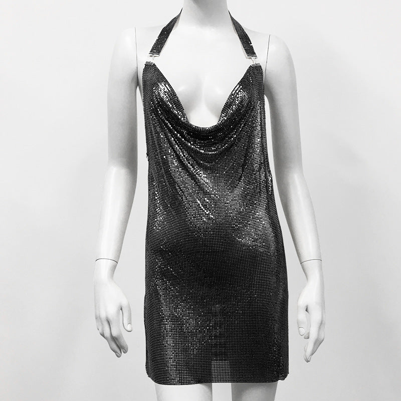 2023 Fashion Trends | Silver Metallic Sequin Dress