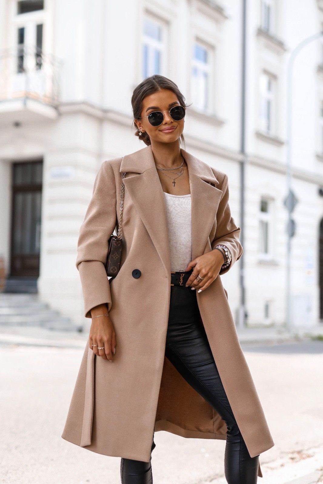 Premium Photo  Paris girl details of everyday look casual beige outfit and  accessories trendy minimalistic style total beige retro aesthetics fashion  fall winter spring look book