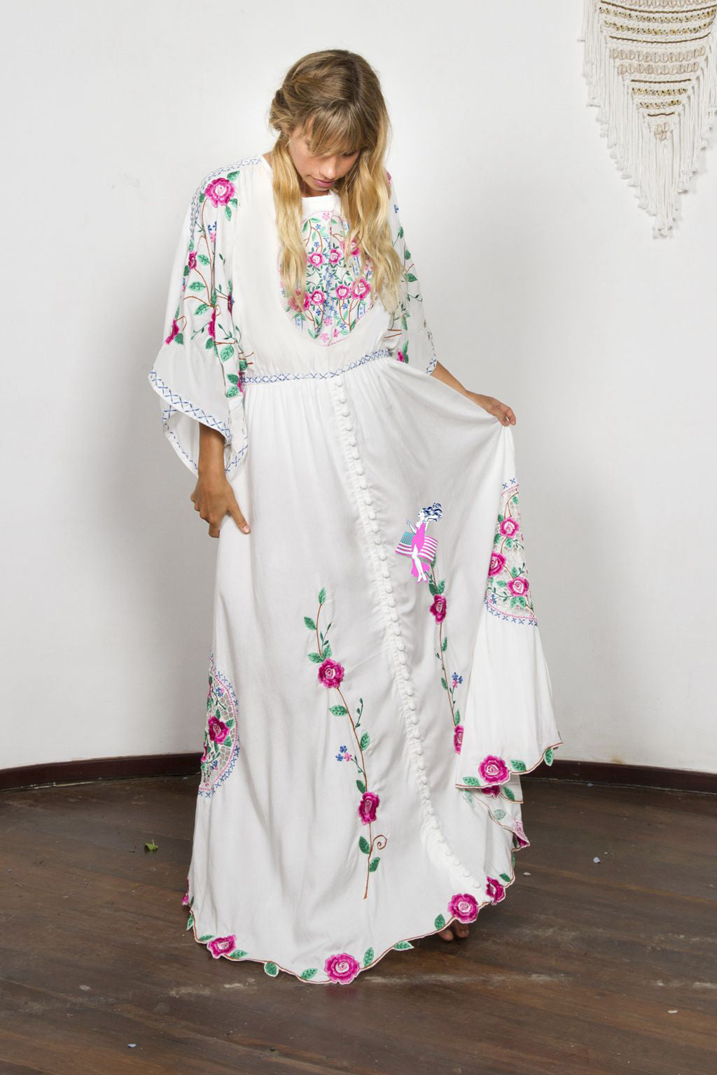 Vacation Outfits | Spring Summer Elegant Seaside Vacation Embroidered Maxi Dress