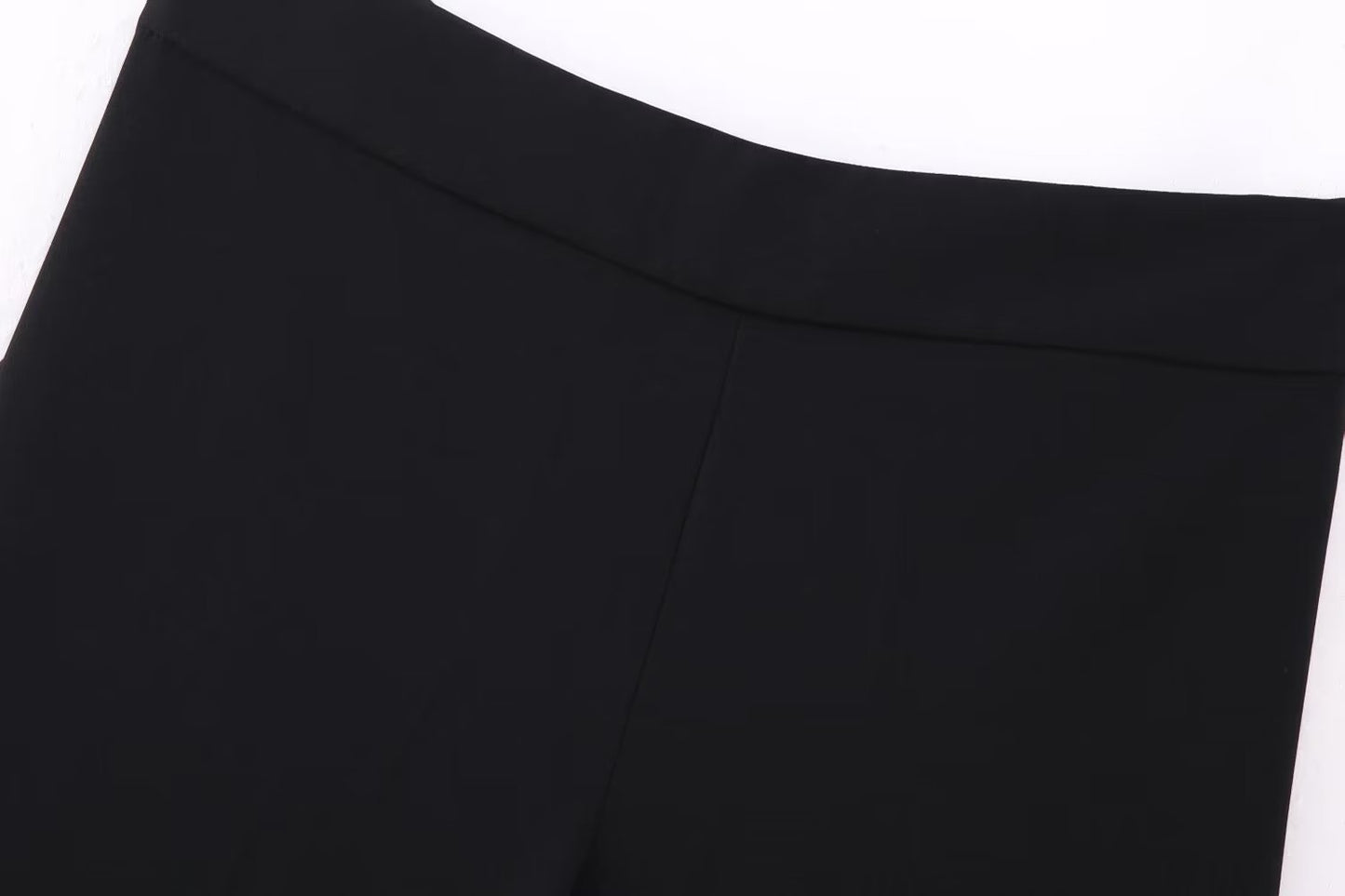 Dark Chic Outfits | Kimono Vest Belt Pants Outfit
