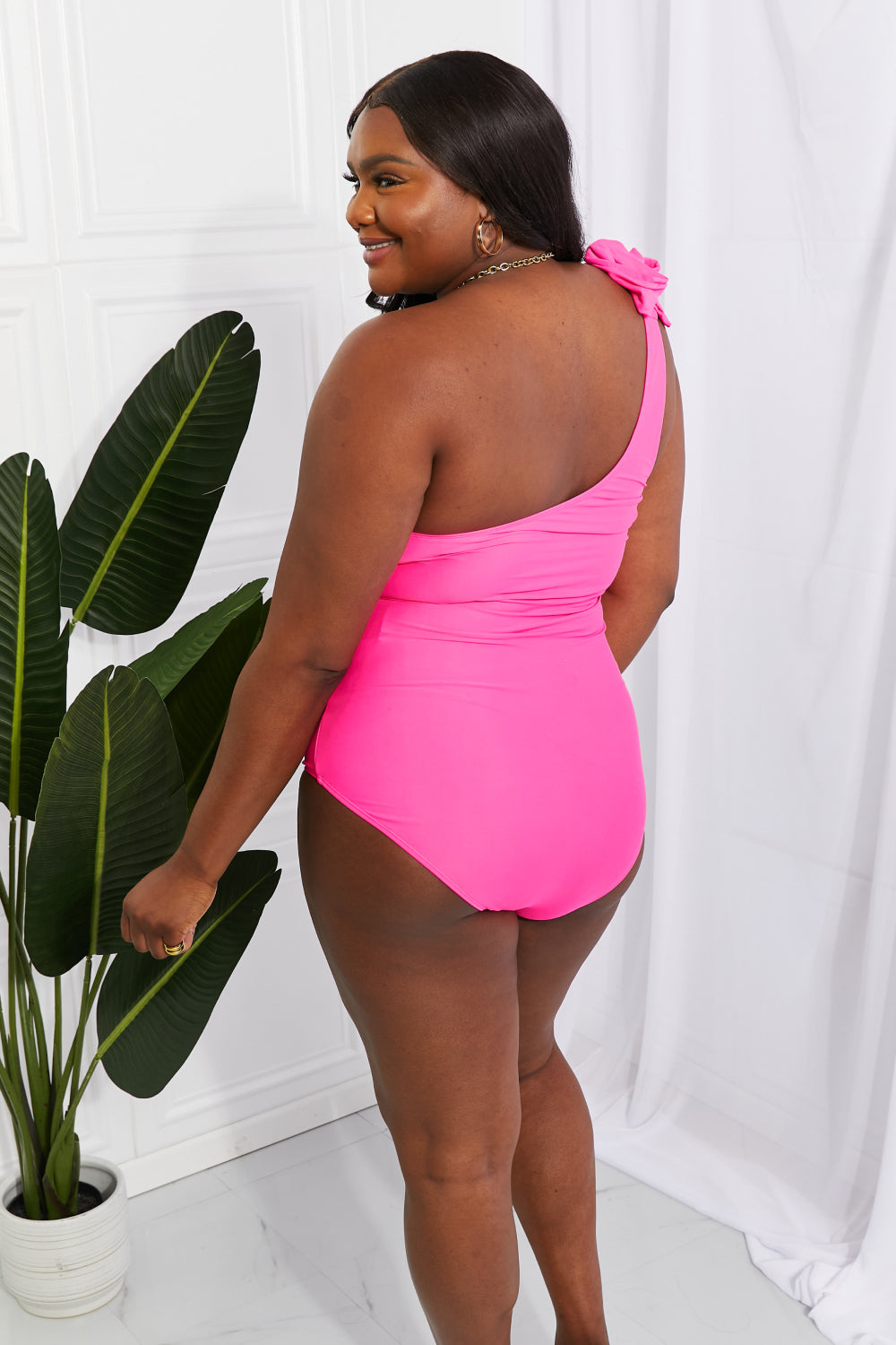 Beaute Reveillon Summer Outfits | Hot Pink Aesthetic Marina West Swim Deep End One-Shoulder One-Piece Swimsuit
