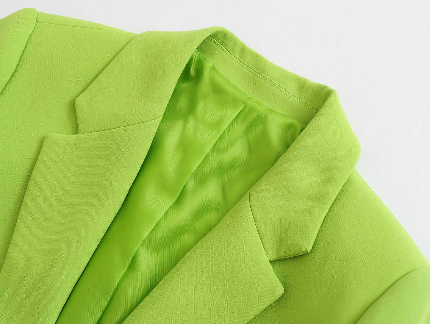 Summer Outfits 2022 | Avocado Green Blazer