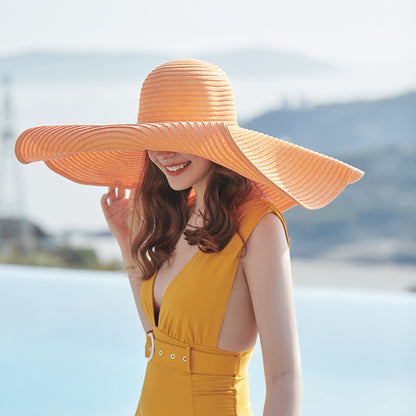 Resort Outfit Ideas | Oversized Beach Hat
