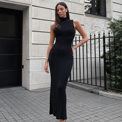 2023 Fashion Trends | Old Money Aesthetic Sleeveless Knitted Maxi Sweater Dress