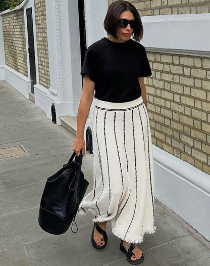 Capsule Wardrobe | Vertical Stripes Tassel Knitted Skirt