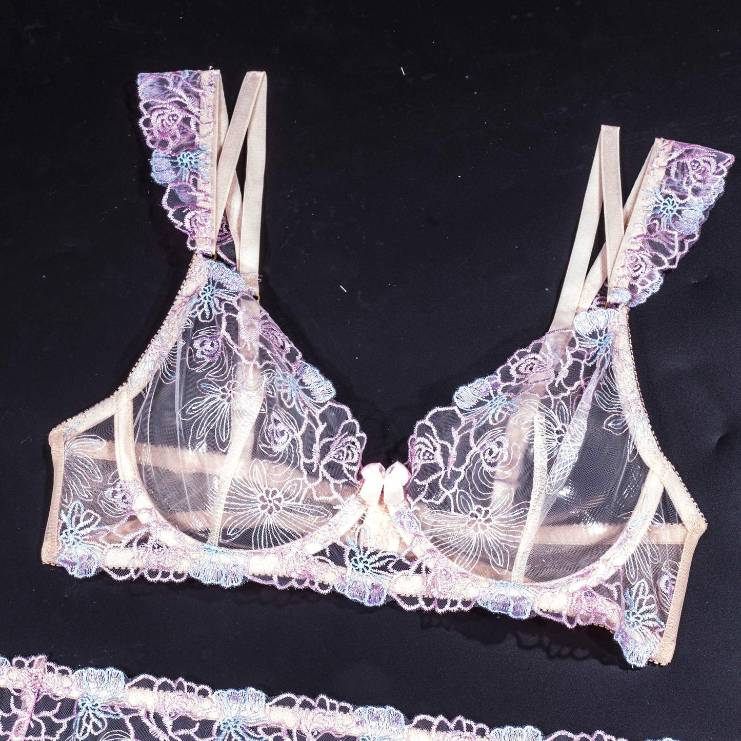 2023 Fashion Trends |  Lavender Haze Lilac See-through Lingerie Outfit 3-piece Set