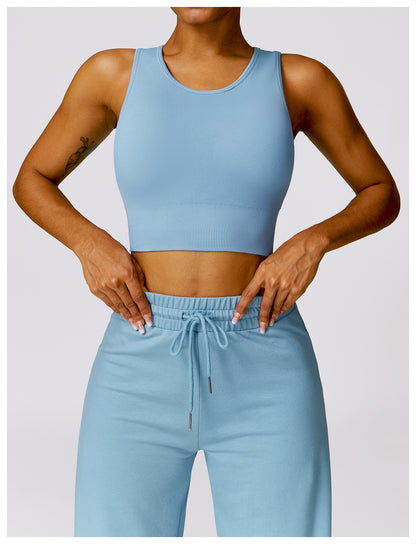 Gym Outfits 2024 | Comfortable Sports Bra Crop Top