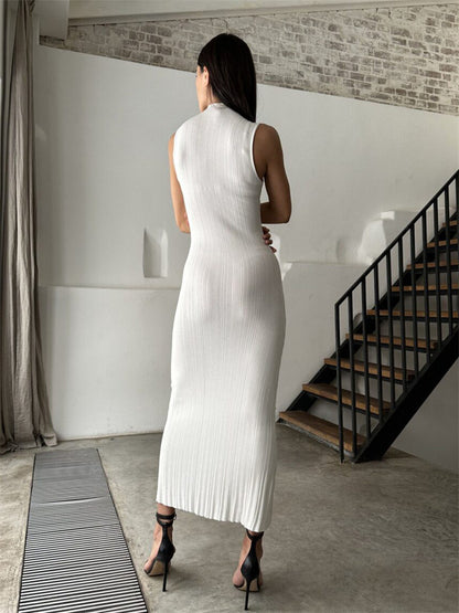 2023 Fashion Trends | Old Money Aesthetic Sleeveless Knitted Maxi Sweater Dress