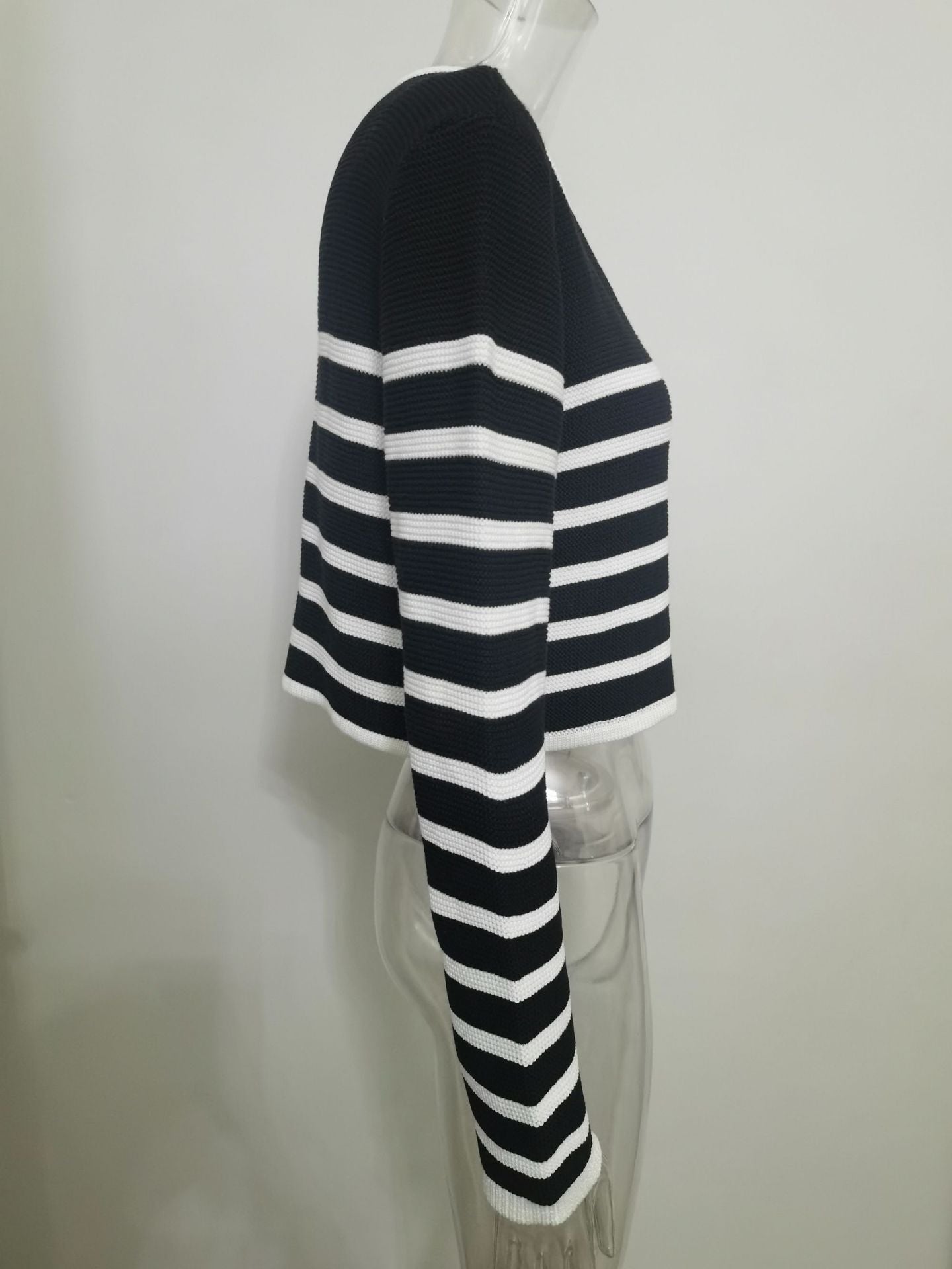 Fall 2023 fashion trends | Black and White Striped Cardigan