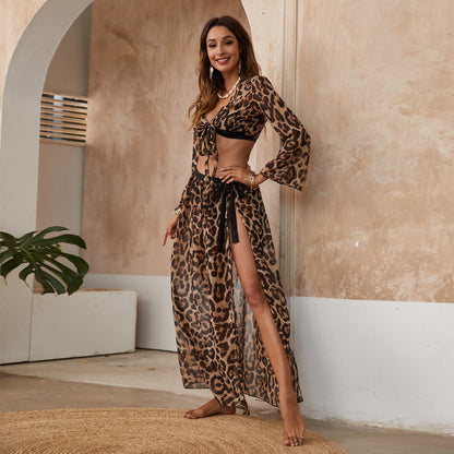 Leopard Outfits | Travel Blogger Essential 2-piece Set