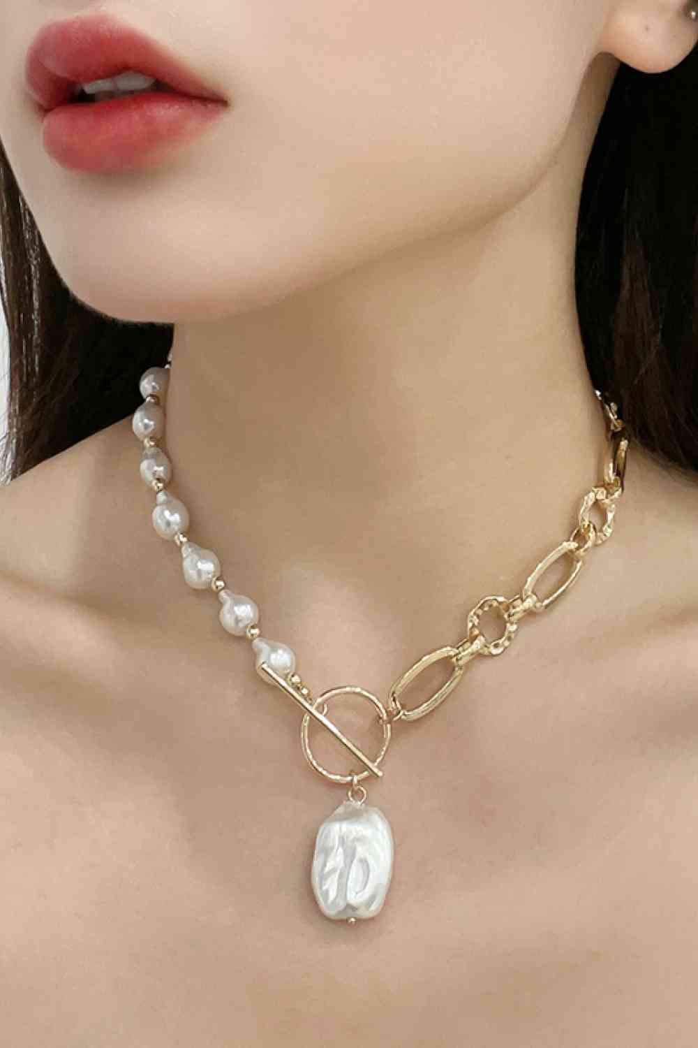 5-Piece Wholesale Half Pearl Half Chain Toggle Clasp Necklace