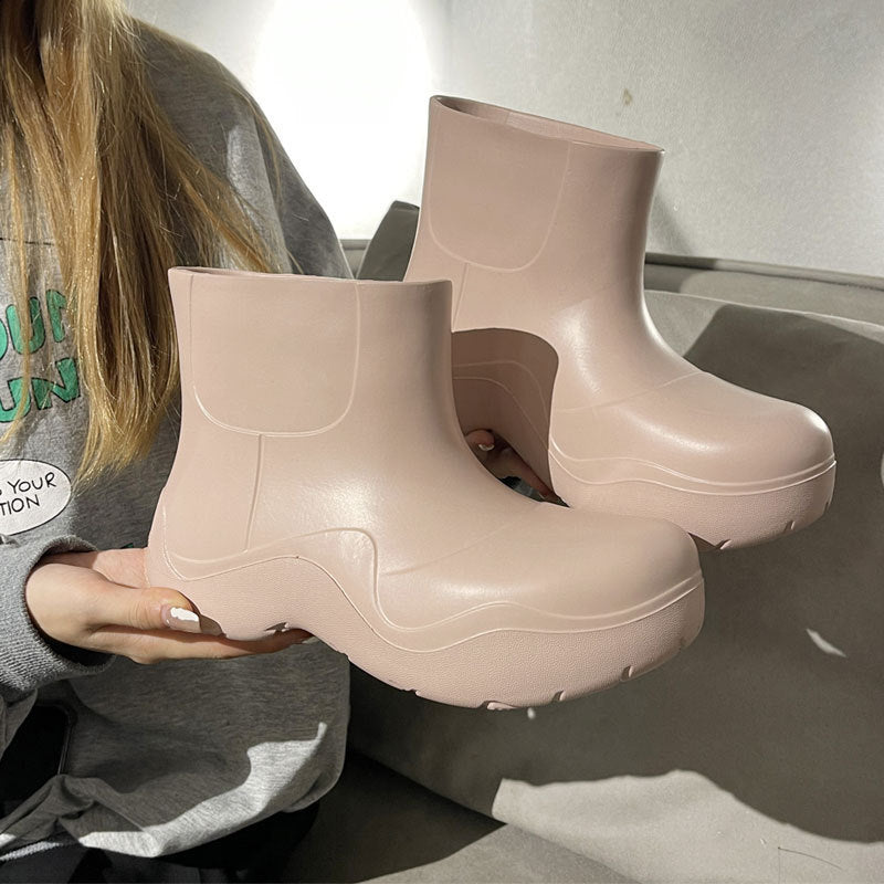 Rain deals boot outfits